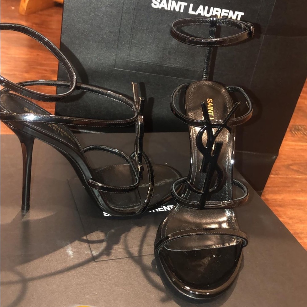YSL Cassandra Heels 🖤